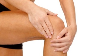Automassaggio per l'osteoartrosi dell'articolazione del ginocchio